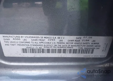 2010 Volkswagen Jetta S z USA, uszkodzony, nr VIN 3VWJZ7AJXAM003865